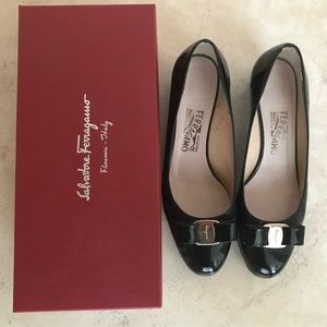 Ferragamo Black Patent Leather Vara Pumps